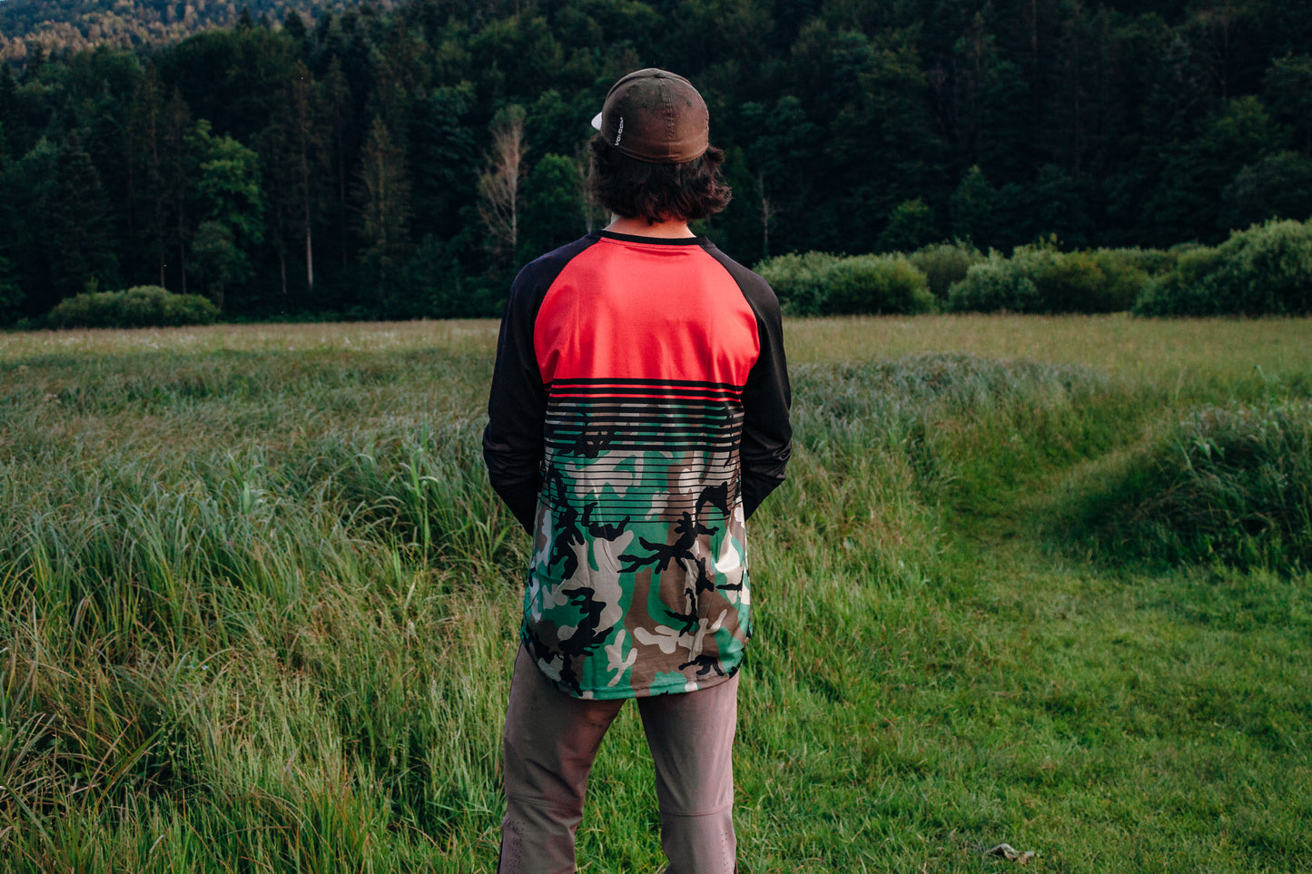 Dres - Basic Camo Red